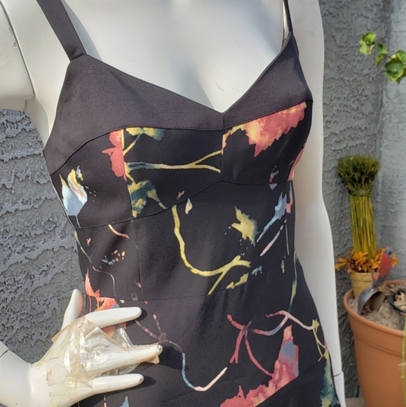 NEW BCBGMAXAZRIA DRESS - Picture 3 of 9